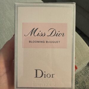 Miss Dior Blooming Bouquet Perfume